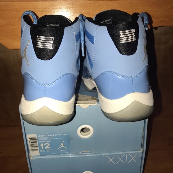 Jordan 11