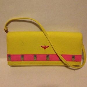 Lovely Buzz by Jane Fox Purse with Pineapple Trim