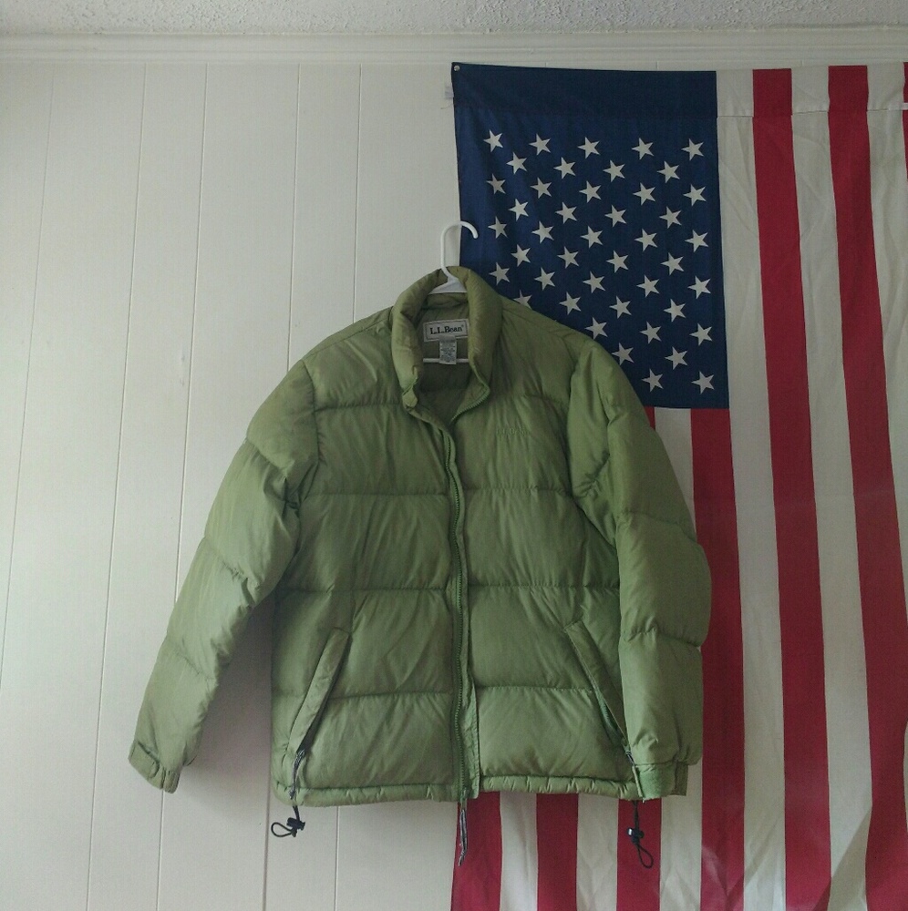 L. L bean puffer jacket