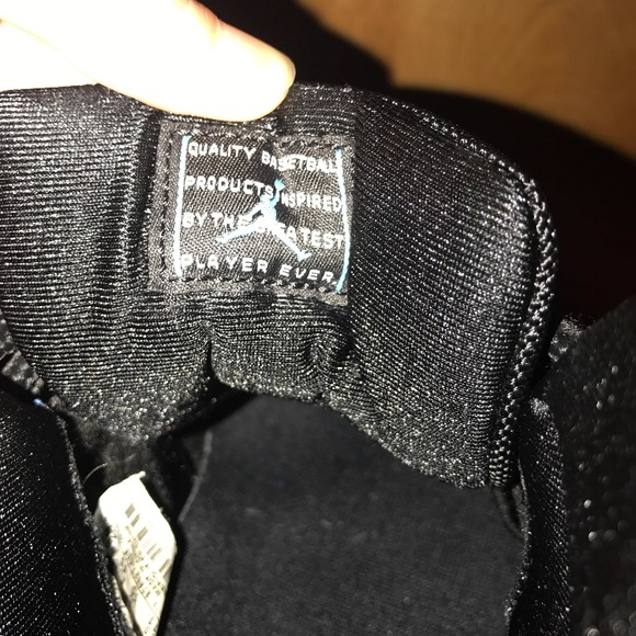 Jordan 11 main image 4