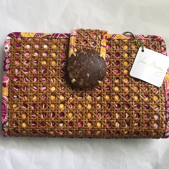 Vera Bradley Handbags - Vera Bradley Tiki Clutch! NWT