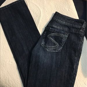 Silver Jeans-EUC-size 29, dark wash.