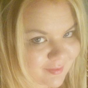 Meet your Posher, Kellie