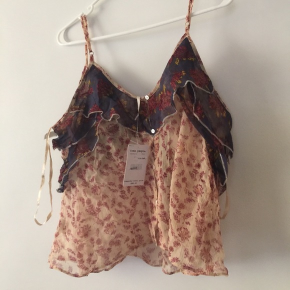 Free people Style is called Purple cami boho 🌺🌸 - Picture 4 of 6