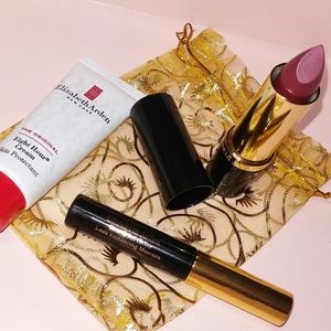 Elizabeth Arden travel trio. Brand New. *hold*