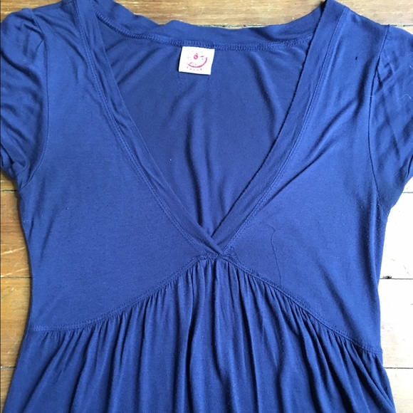 Indigo v-neck t-shirt dress - Picture 3 of 5