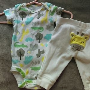 👶 Carter's 2-Piece Set