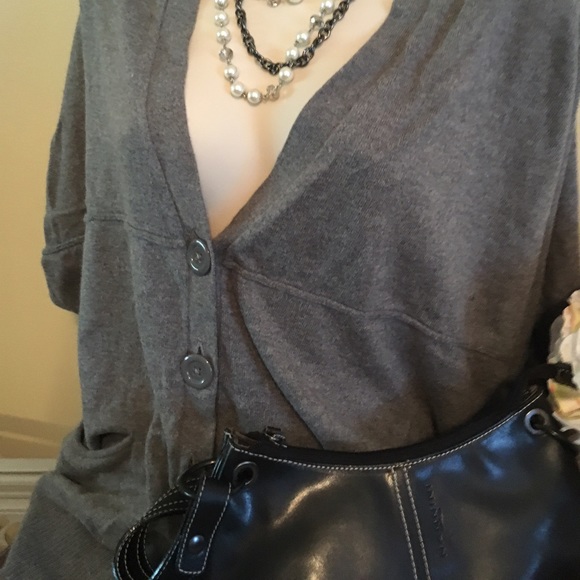 Grey soft sweater with a low ne - Picture 3 of 4