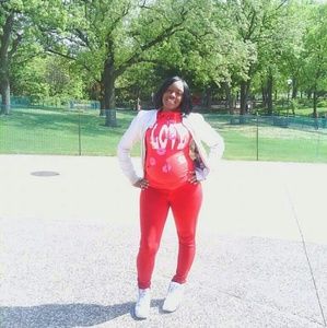 Meet your Posher, Electa