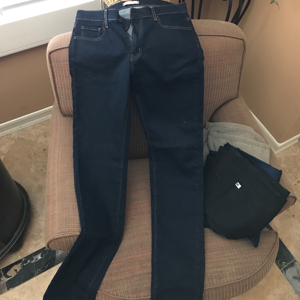 Uniqlo size 33