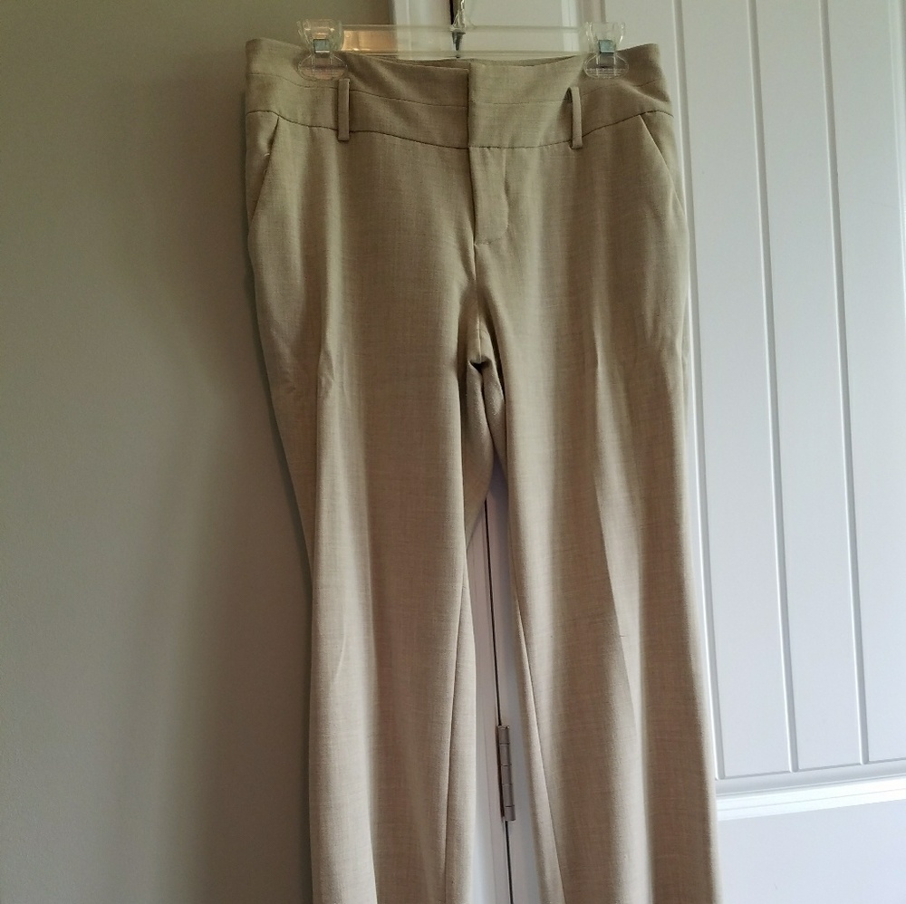 Mossimo cream colored dress pants
