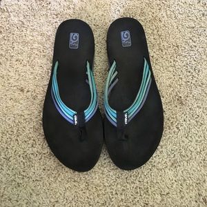 Women's Teva Flip Flops size 11