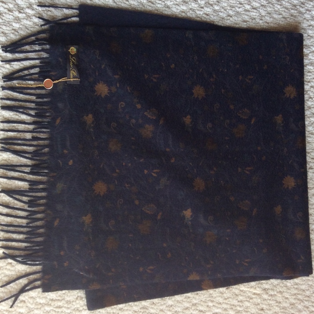 Loro Piana 100% 72" by 17 1/2" scarf.