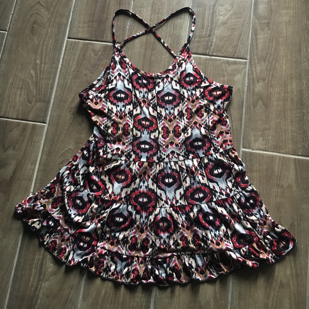 Beautiful Cross Strap Open Back Tank!