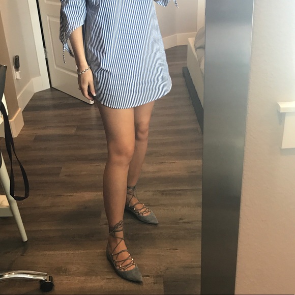 New $950 Valentino Garavani rockstud lace up flats - Picture 8 of 8