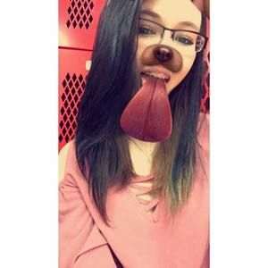 Meet your Posher, Dakota