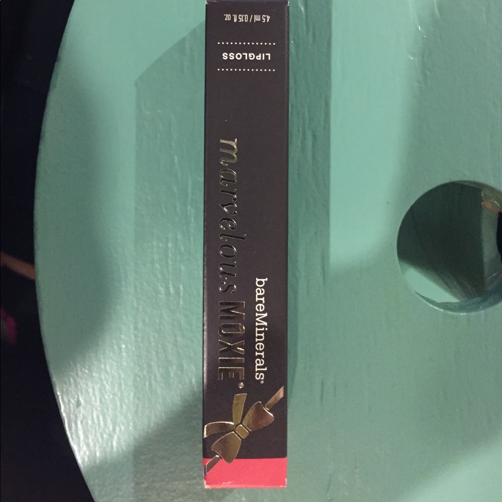 BareMinerals lipgloss
