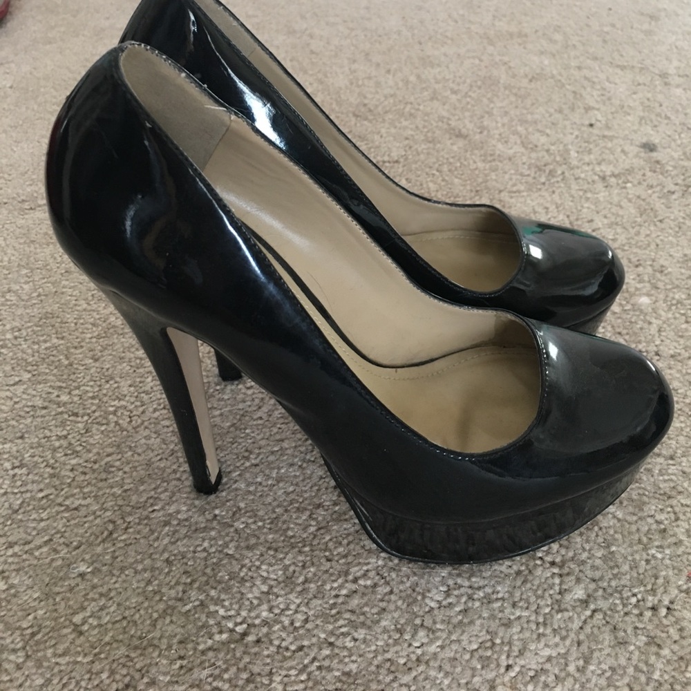 Aldo Black patent platform
