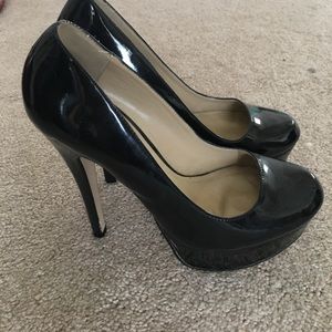 Aldo Black patent platform
