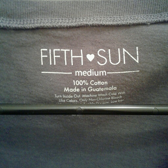 Gray fifth sun top - Picture 3 of 3