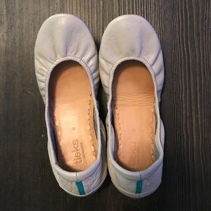 Feather Grey Tieks