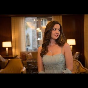 Meet your Posher, Julia