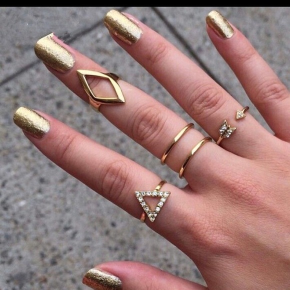 🔴🆕Gold left 5pcs midi ring set - Picture 3 of 4