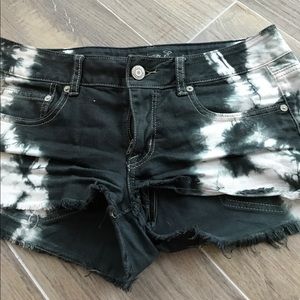 American Eagle short shorts