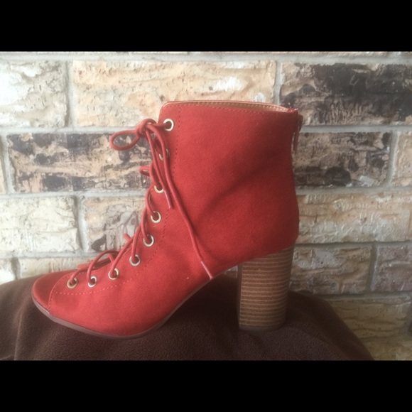 Charlotte Russe Tied Up Booties - Picture 2 of 4