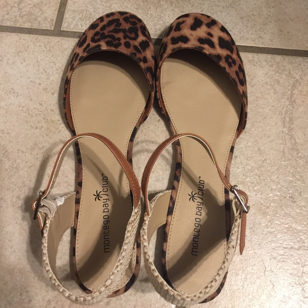 Montego Bay Club Cheetah Print Sandals