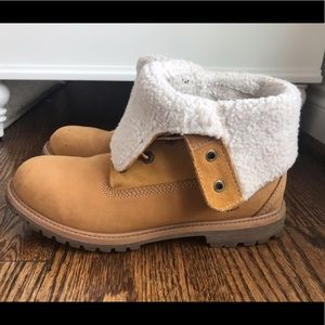 TIMBERLAND TEDDY FLEECE FOLD DOWN BOOTS - WOMEN'S