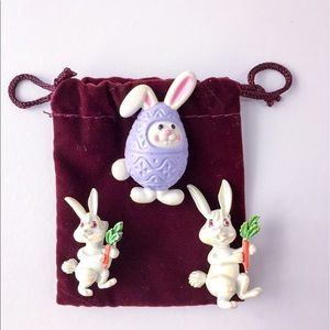Avon Kids Easter Bunny Enamel & Plastic Pins