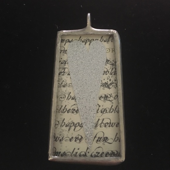 Jewelry - Glittery Heart Charm