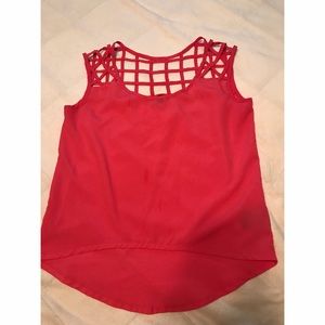 Sleeveless top