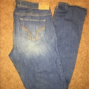 Hollister Medium Wash Skinny Jeans
