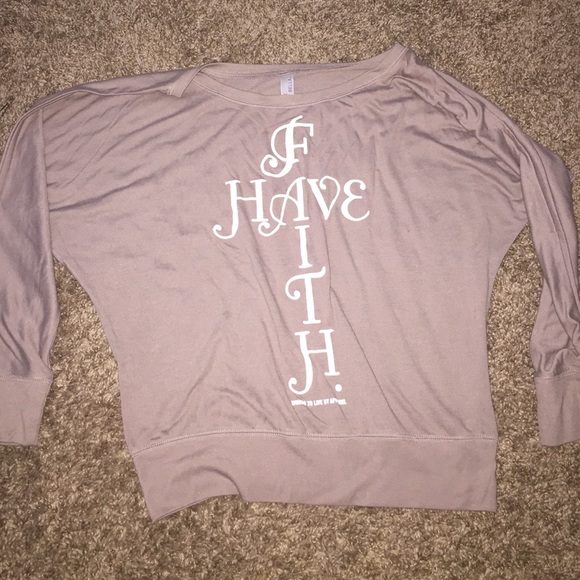 HAVE FAITH OVER-the-shoulder blouse - Picture 4 of 8