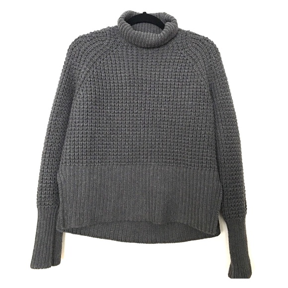 Everlane Sweaters - NWOT EVERLANE MERINO WOOL LIGHTWEIGHT KNIT