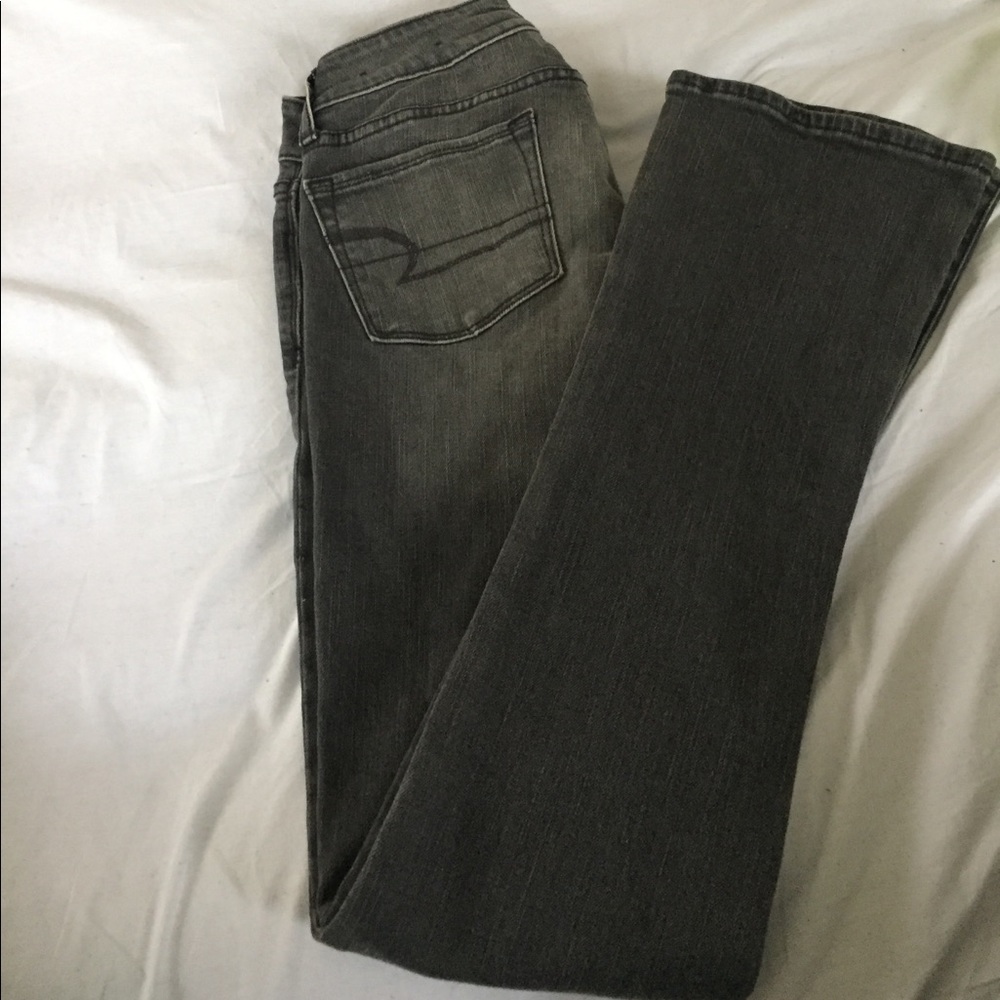 Gray American eagle jean