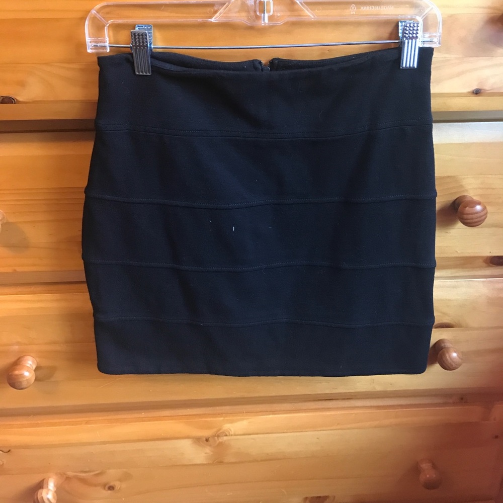 Black pencil skirt