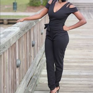 Black Romper-- New with Tags