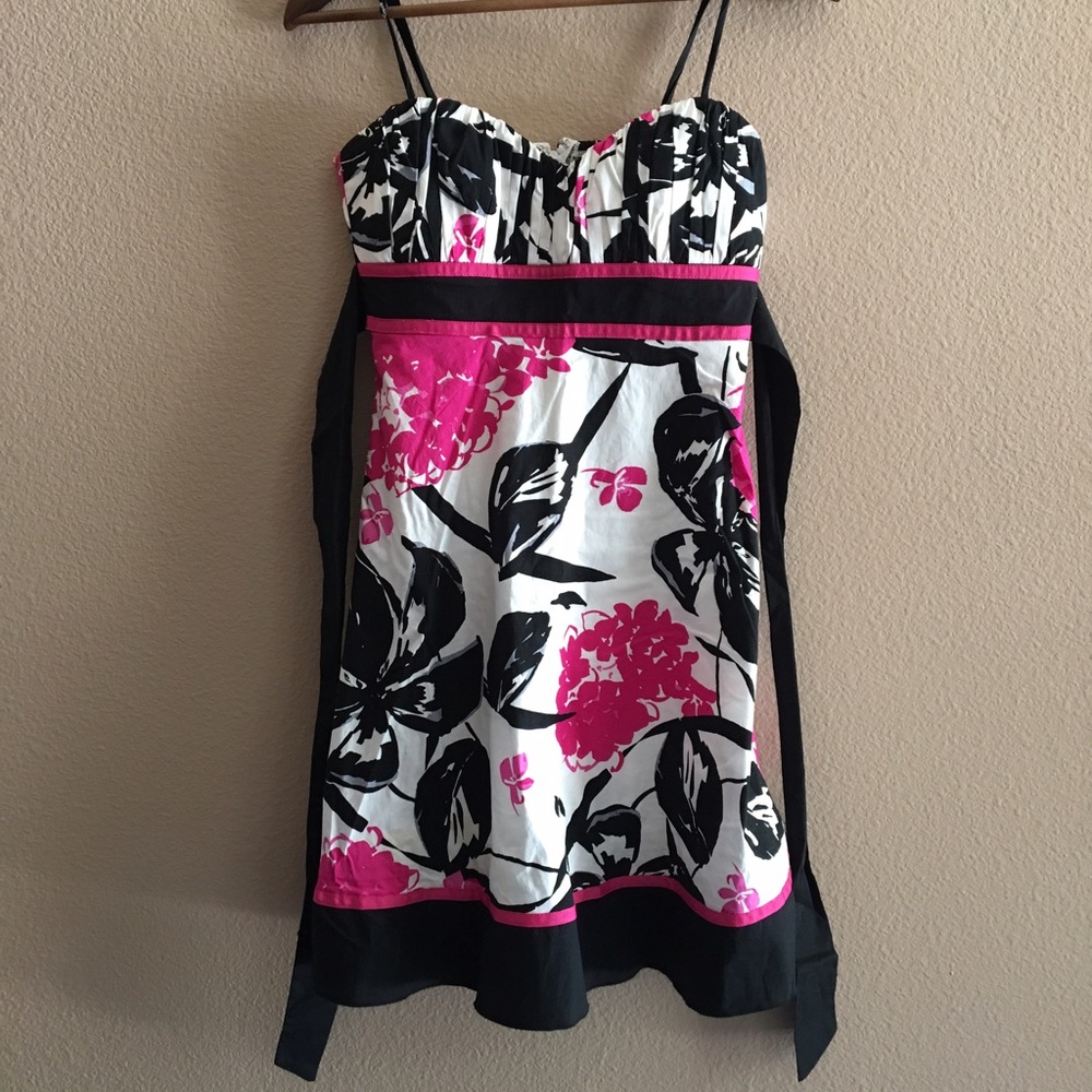 Juniors Dress