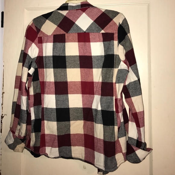 Checkered flannel shirt! - Picture 2 of 2