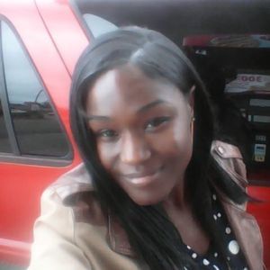 Meet your Posher, Rochelle