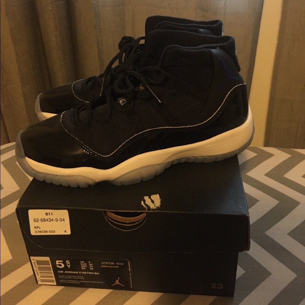 Air Jordan 11 Retro BG