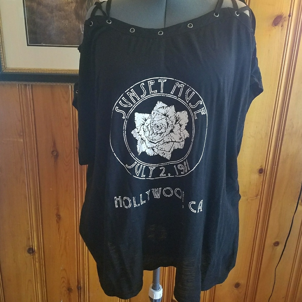 Torrid 4 SunsetMuse Lace Up and Gromet accents