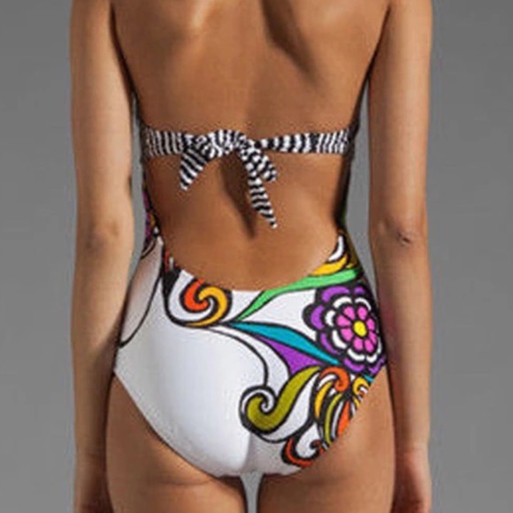 White & Multicolored Print Swimsuit - Picture 3 of 4