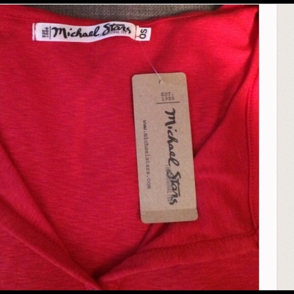 Michael Stars Red Henley Tee - Picture 3 of 3
