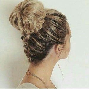 Meet your Posher, Karina