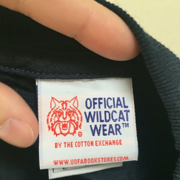 University of Arizona alumni t shirt - Picture 3 of 4