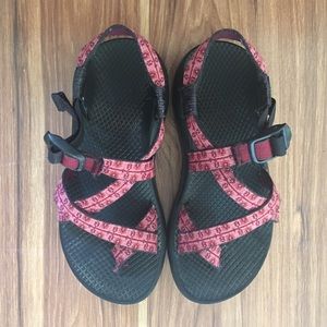 Women's size 6 Chacos